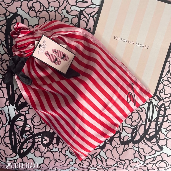 🆕Victoria’s Secret Classic Stripe Satin Sequin Embellished Bow Slipper - Picture 8 of 12